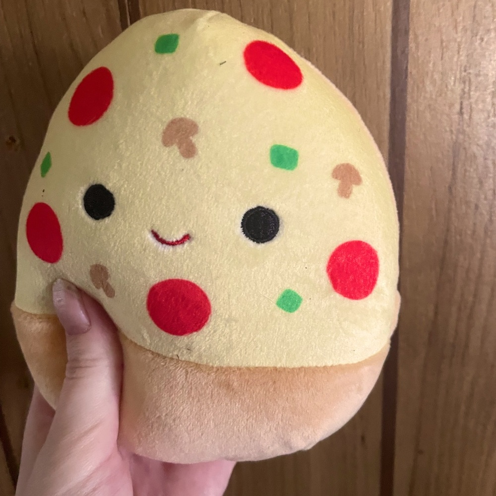 Pep sqishmallow